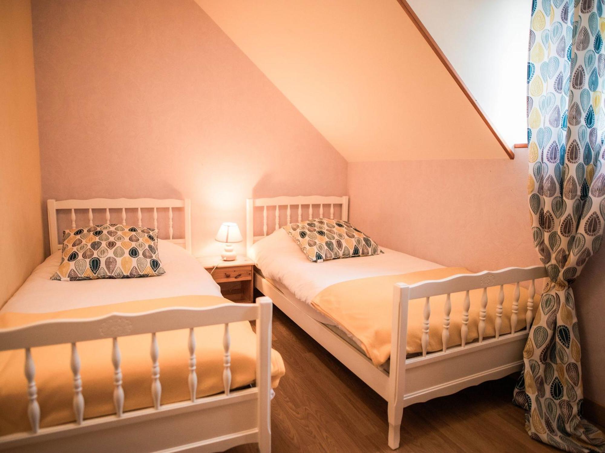 Gite De Charme Renove Avec Cheminee, Terrasse Et Proche Randonnees - Capacite 13 Pers. - Fr-1-410-179 Saint-Léonard-des-Bois Buitenkant foto